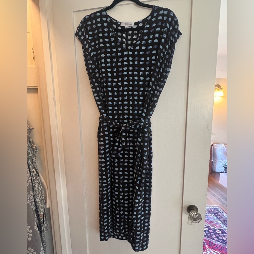 Amour Vert Silk Midi Dress with Dot Print and Tie Waist - Picture 2 of 3